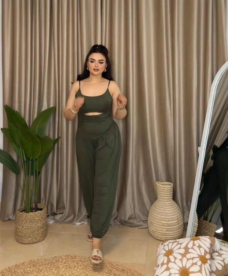 jumpsuit